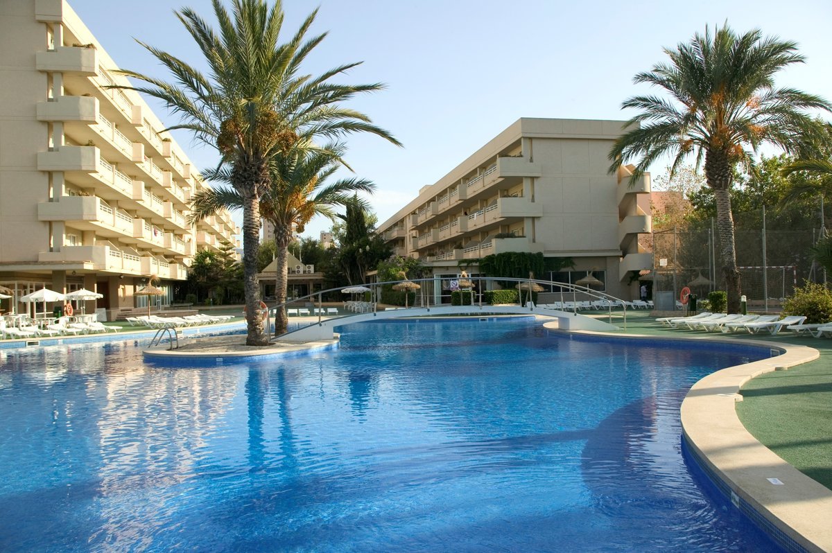 24 Hotel Martinique